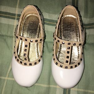 *** SOLD *****Toddler girl shoes